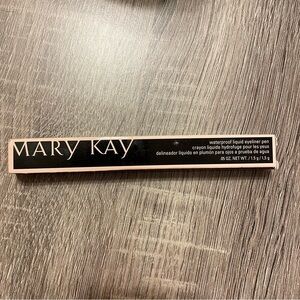 Waterproof liquid eyeliner pen. Mary Kay